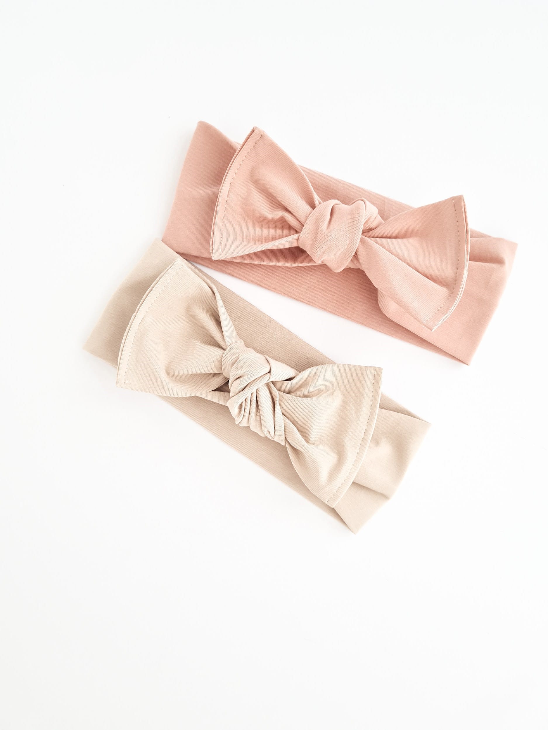 Ribbon with bow